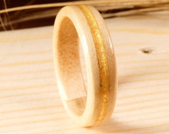 Women's wedding band in wood and gold - A couple's ring for her in maple and gold leaf - Handmade proposal ring made in France