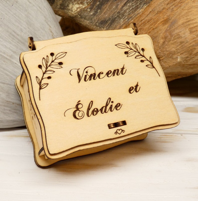 Boîte de bague en bois écrin pour 2 alliances à personnaliser en bois fait main en France image 9
