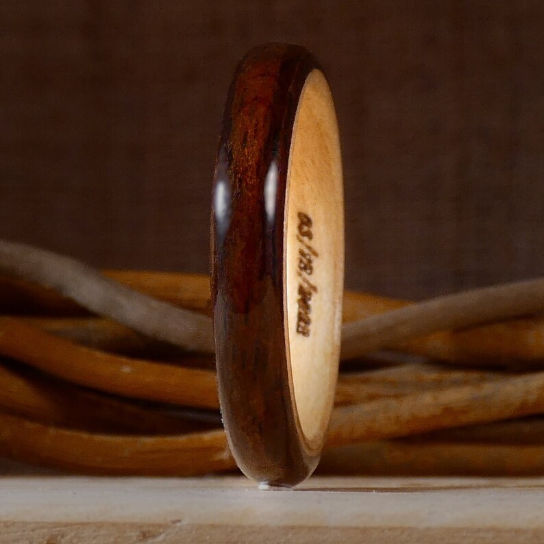 Alliances en bois d'ébène à personnaliser Alliance pour lui, pour elle Anneau de demande bague empilable image 5