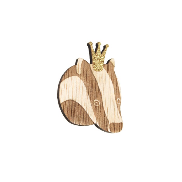 Broche en bois Hector le Blaireau - Couronne