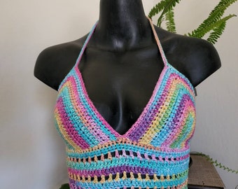 Simple Crochet Crop Top.