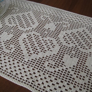 Lace table runner Crochet runner apartment decor