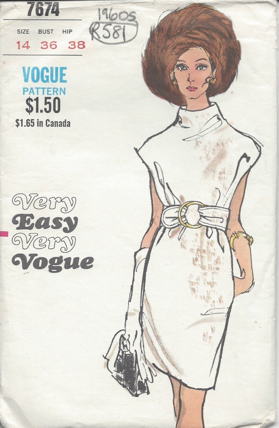 R581 1960 s Vintage Vogue Sewing Pattern Dress B36