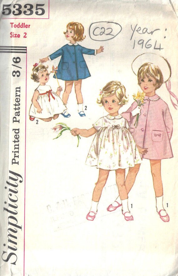 1940s WW2 Vintage Sewing Pattern Cappotto B36 1082