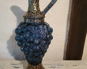 Carafe en verre peinte à la main. Décanteur à vin . Grappe de raisin Pinord France.Vintage . Brocante chic . Bohem style.Oriental Style.