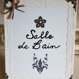 Decorative bathroom plate. Hand painting. Shabby chic. Craftsmanship. Home décor. Bathroom. Wooden paint. Made in France