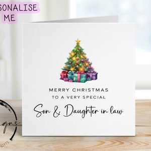 Carte de Noël spéciale pour beau-fils et belle-fille, sapin de Noël avec cadeaux colorés