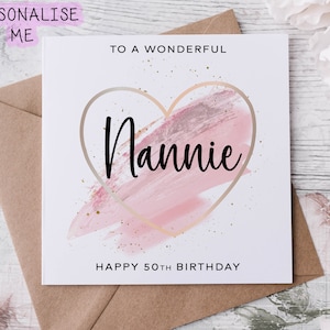 Gepersonaliseerde oppasverjaardagskaart met roze themahartontwerp, leeftijdskaart voor haar 40e, 50e, 60e, 70e, 80e, elke leeftijd (medische of lrg)