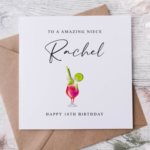 Biglietto di auguri di compleanno personalizzato per nipote, biglietto di auguri di compleanno con cocktail, biglietto di auguri per lei 18°, 21°, 30°, 40°, 50°, 60°, 70°, qualsiasi età e nome