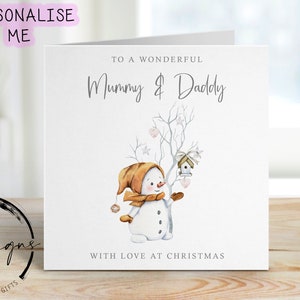 Maravillosa y maravillosa tarjeta navideña para mamá y papá: lindo muñeco de nieve y árbol con corazones Tarjetas minimalistas