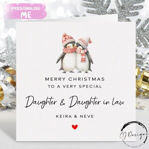 Personalisierte Tochter & Schwiegertochter Weihnachtskarte - Weibliche Paar Pinguine Karte und rotes Herz