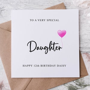Carte d'anniversaire personnalisée pour fille, membre de la famille spécial, joyeux anniversaire, carte d'âge pour ses 30, 40 et 50 ans, tout âge, moyenne ou grande taille