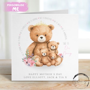 Tarjeta personalizada para el Día de la Madre con Nanny Bear de hasta 5 niños Nanny and Baby Bear (cualquier texto)