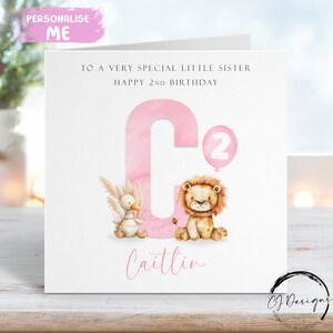 Cartão de aniversário personalizado para irmãzinha com inicial de leão e pato - nome e idade - para ela QUALQUER IDADE 1º 2º 3º 4º 5º 6º 7º 8º 9º 10º
