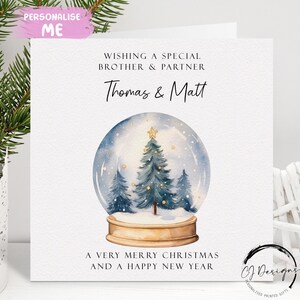 Carte de Noël personnalisée Brother & Partner - Carte de couple avec boules à neige et sapin de Noël avec noms