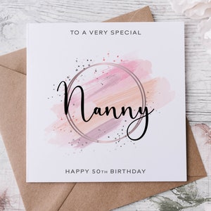 Personalisierte Nanny Geburtstagskarte, spezieller Verwandter, alles Gute zum Geburtstag, Alterskarte für ihn 30., 40., 50., 60., 70., 80., jedes Alter Med oder Lrg