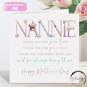 Nannie Moederdagkaart, gedichtkaart - wenskaart roze bloemen met teddybeer