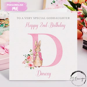 Cartão de aniversário personalizado da afilhada do Peter Rabbit, nome inicial/ qualquer idade 1º 2º 3º 4º 5º 6º 7º 8º 9º Lembrança Meninas Flopsy