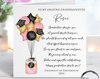 Carte de remise des diplômes personnalisée poème petite-fille - avec casquette, parchemin, gâteau et ballons - à mon/à notre nom et à l'université, TOUTE L'ANNÉE