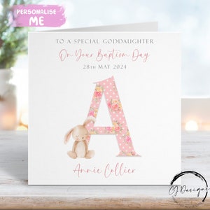 Tarjeta de bautizo personalizada para ahijada, con inicial y fecha, tarjeta de felicitación de conejito, recuerdo del día del bautizo para ella.
