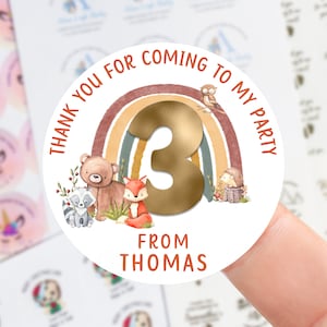 Stickers d'anniversaire personnalisés - Stickers pour sac de fête d'anniversaire avec nom sur le thème des animaux de la forêt - Cône sucré - 37 mm/45 mm/51 mm/64 mm