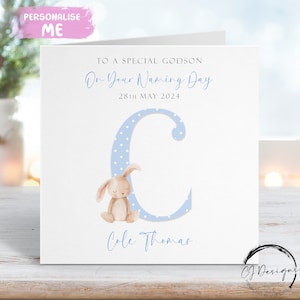 Tarjeta personalizada para el día del nombre de su ahijado, con inicial y fecha, tarjeta de felicitación de conejito, recuerdo del día del nombre para él.