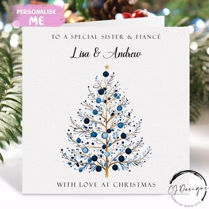 Gepersonaliseerde kerstkaart zus en verloofde blauwe minimale themaboom paarkaart - paarkaart