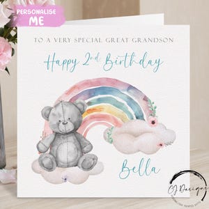 Cartão de aniversário personalizado para bisneto, urso, ursinho de pelúcia fofo, arco-íris, qualquer idade e nome, menino 1º, 2º, 3º, 4º, 5º, 6º, 7º, 8º, 9º, 10º