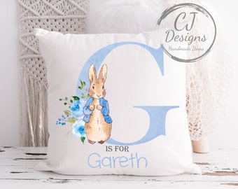 Personalizado Peter Rabbit Azul Acuarela Blanco Super suave Funda de cojín de bautizo Recuerdo de regalo