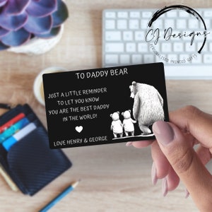 Carte portefeuille personnalisée en métal gravée papa ours pour la fête des pères, des jumeaux jusqu'à 4 enfants, carte portefeuille en métal souvenir sentimental pour père