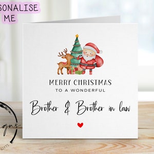 Biglietto di auguri di Natale per un meraviglioso fratello e cognato Albero di Natale con Babbo Natale e renne