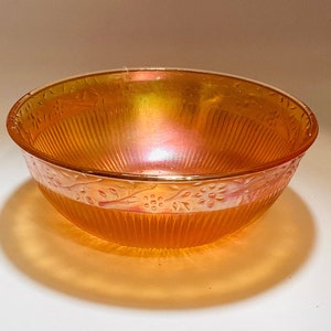 Imperial Carnival Glass Berry Bowl Marigold Luminescent Vintage Ribbed Embossed Flowers