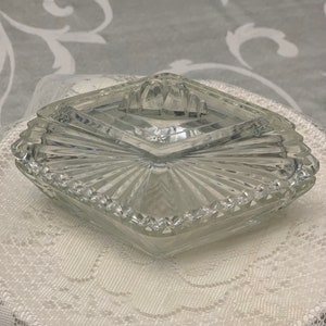 Depression Glass Keepsake Box - Charming Retro Jewelry Organizer 5 inches