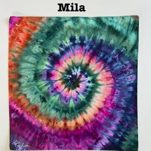 Pañuelo teñido a mano con técnica tie-dye - Pañuelo de algodón colorido - 22x22 Mila