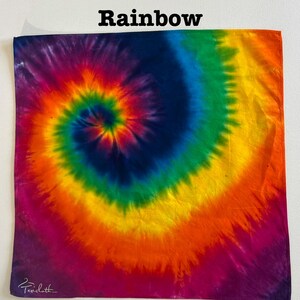 Pañuelo teñido a mano con técnica tie-dye - Pañuelo de algodón colorido - 22x22 Rainbow