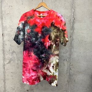 MED-Clearance ice dye t-shirt / Tie dye tee shirt / OOAK / Tie dyed shirt / Size unisex Medium
