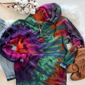 Hand dyed tie dye hoodie / Tie dye hooded sweatshirt / Tie dye hoody / Gift for her / Gift for him