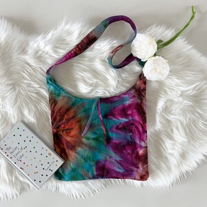 Sac en coton teint à la main / Sac à main en tissu Tie Dye / Sac à bandoulière Tye Dye / Cadeau pour elle image 1