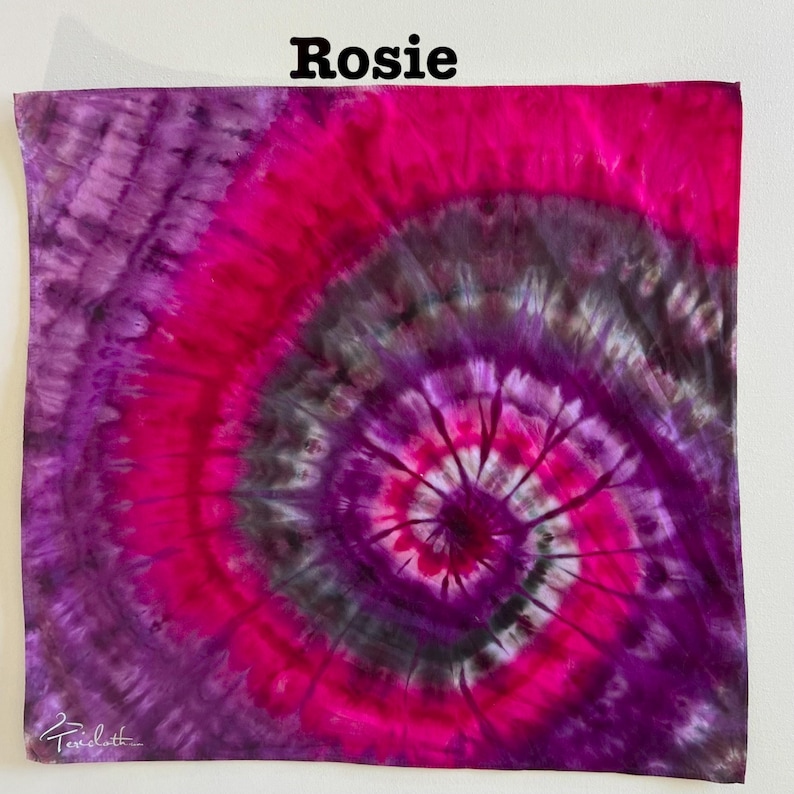 Pañuelo teñido a mano con técnica tie-dye - Pañuelo de algodón colorido - 22x22 Rosie