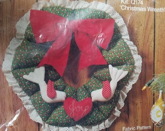 Vintage 1980 Kappie Kalico Fabric Christmas Wreath Kit Kappie Originals Doves with Heart to Sew