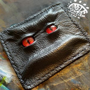 Ojos de Enderman - Cartera porta tarjetas delgada - Cara de Shmuggle - Necromonicon - Ojos de demonio - Cuero.