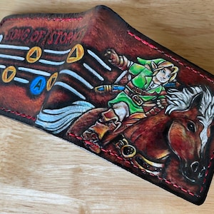 Cartera de cuero Song of Storms - Textura 3D + Ver video - Cartera plegable de cuero - Cartera artesanal Legend of Zelda - Cartera Link