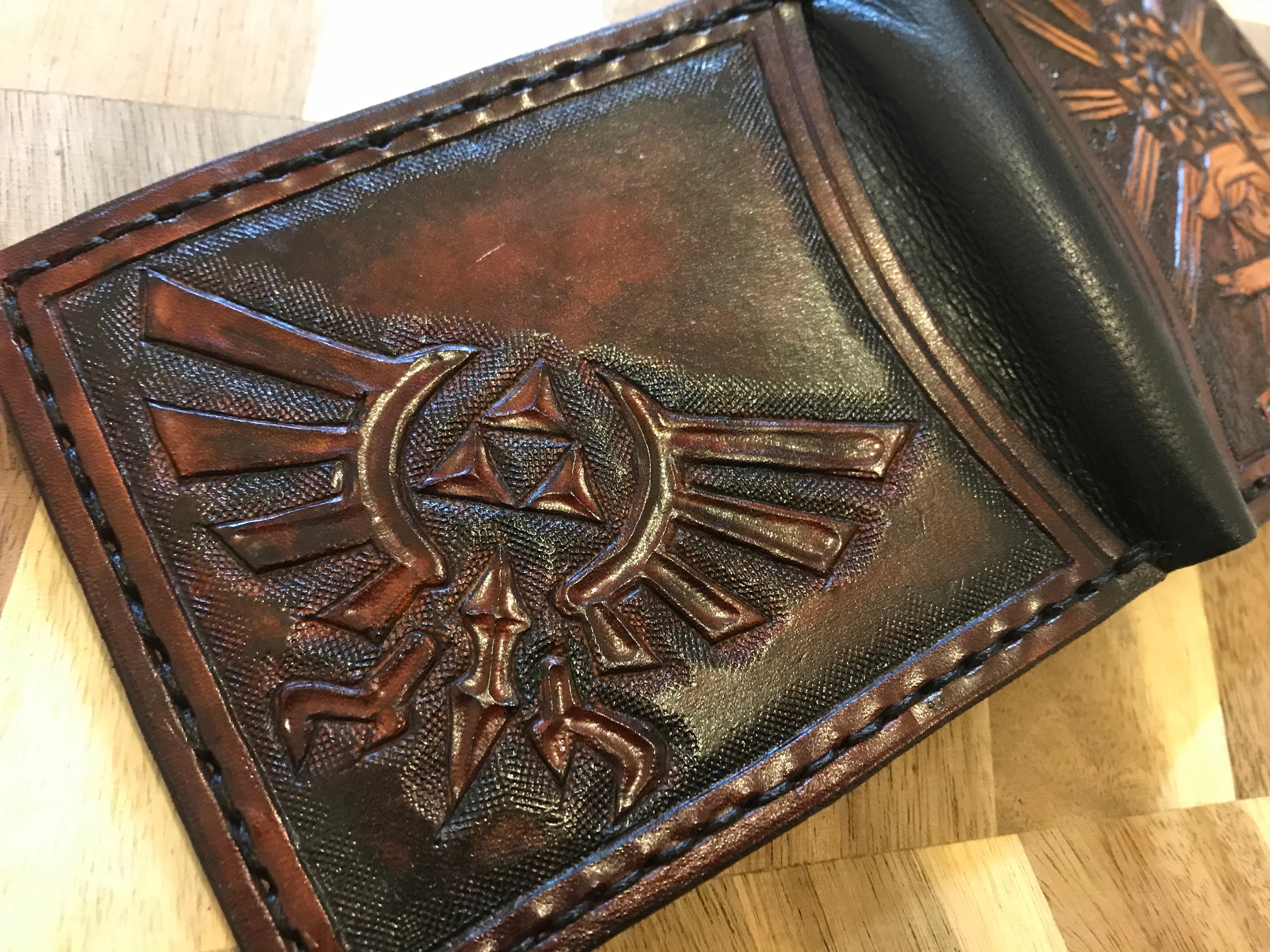 Wind Waker Hyrule Crest Leather Wallet Dark Brown and Ivory Etsy