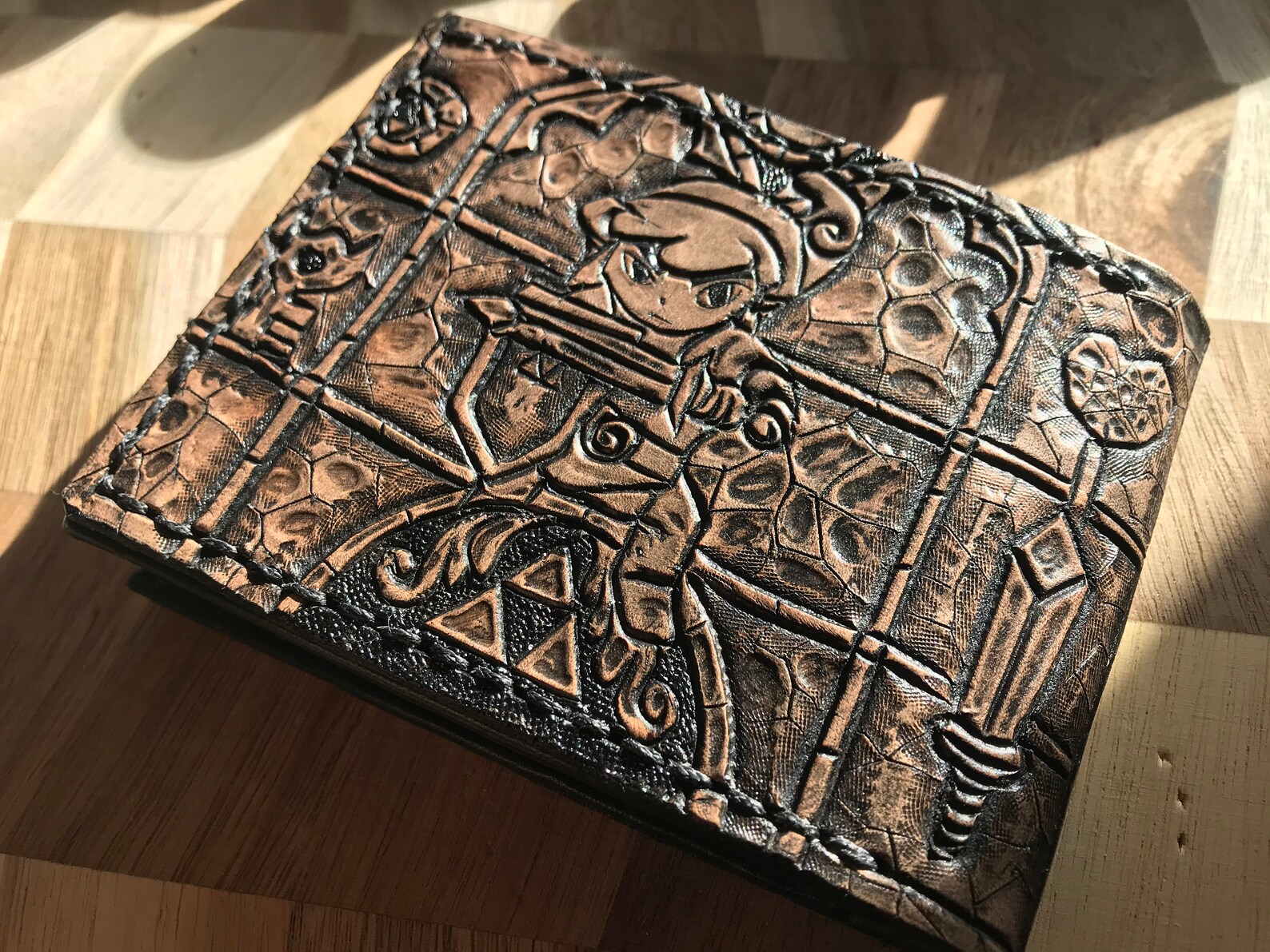 Wind Waker Stained Glass Hyrule Crest Leather Wallet Brown Etsy