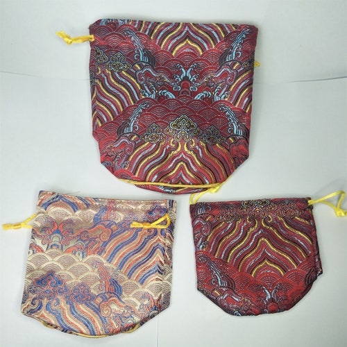 Bulk 50 Round shops Bottom Silk Rosary Bag Pouch Lining Makeup Case Wallet Drawstring Grab Traditional Jewelry Gift Packaging 4x4.5