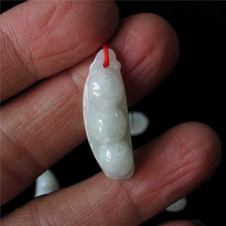 Fine Carved Vintage Beanpod Natural Jadeite Jade Tiny Pendant Unique Jade Amulet Talisman Handmade Jewelry Finding 10x31mm