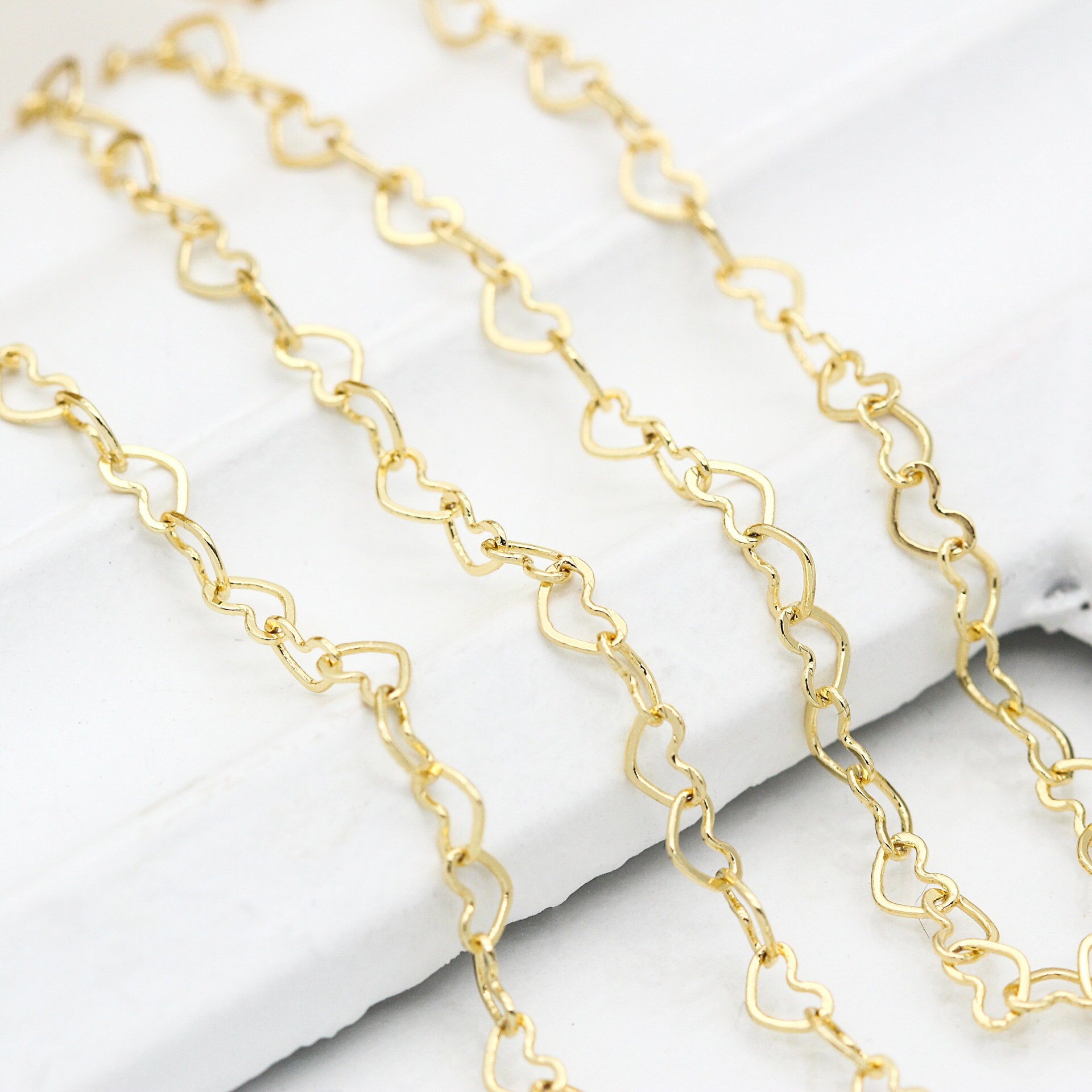 5 Meters Delicate Heart Link Cable Chain 14K Gold Flat Dainty Etsy