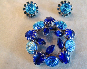 Ensemble de dents de chien en verre AB Art bleu cobalt vintage rare, ensemble de boucles d'oreilles, broche, broche