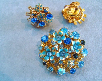 vintage Made in West Germany Made in Austria Boucles d'oreilles broche en émail strass bleu