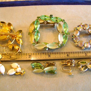 Lot of Vintage Opaque Camphor Glass Rhinestone Pin Brooch Earring Sets image 7